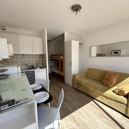 Studio Cabine A Sete Avec Terrasse Et Climatisation - Fr-1-338-106 * Сет