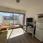 A Avec Terrasse Et Climatisation - Fr-1-338-106 Sète